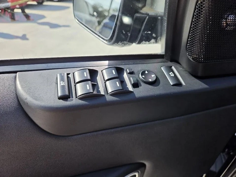 2012 Land Rover Range Rover L322 - Image 14 of 20