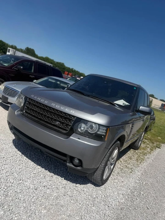 2012 Land Rover Range Rover L322 - Image 2 of 6