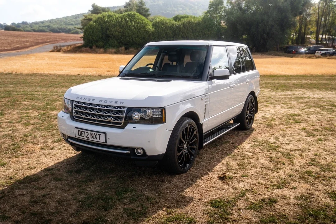 2012 Land Rover Range Rover L322 - Image 4 of 31