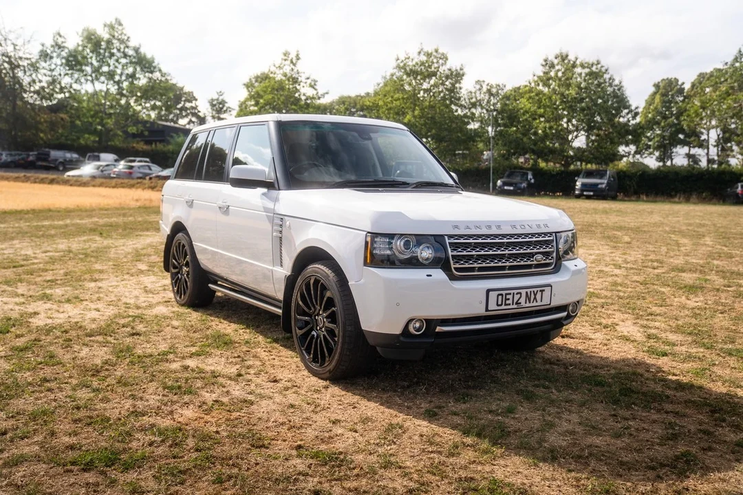 2012 Land Rover Range Rover L322 - Image 3 of 31