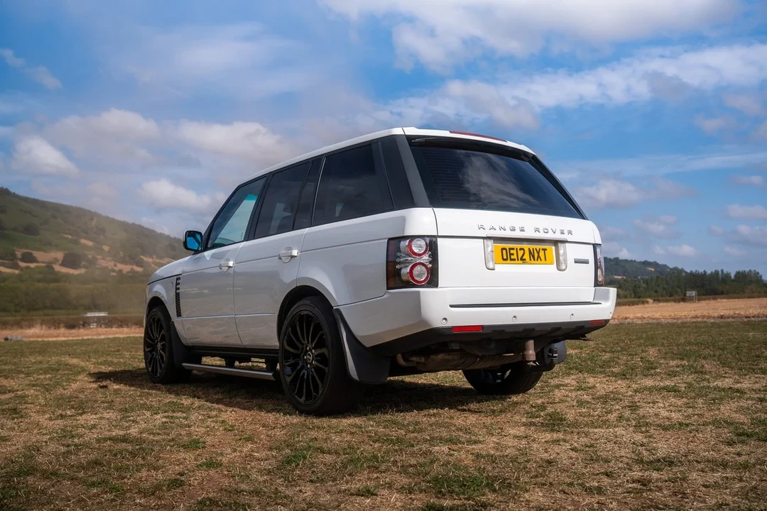 2012 Land Rover Range Rover L322 - Image 20 of 31