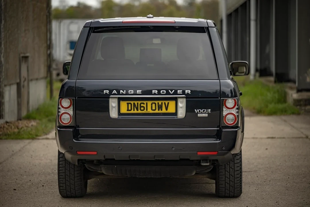 2012 Land Rover Range Rover L322 - Image 4 of 30