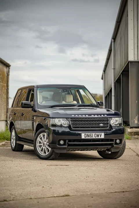 2012 Land Rover Range Rover L322 - Image 25 of 30