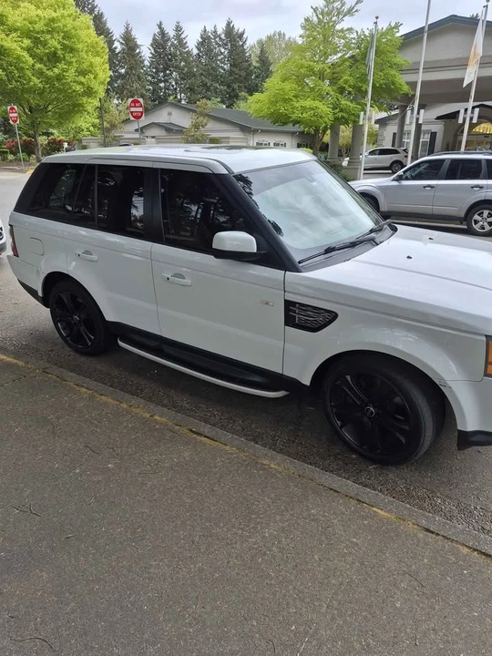 2012 Land Rover Range Rover L322 - Image 5 of 9