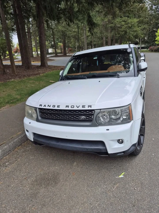 2012 Land Rover Range Rover L322 - Image 2 of 9