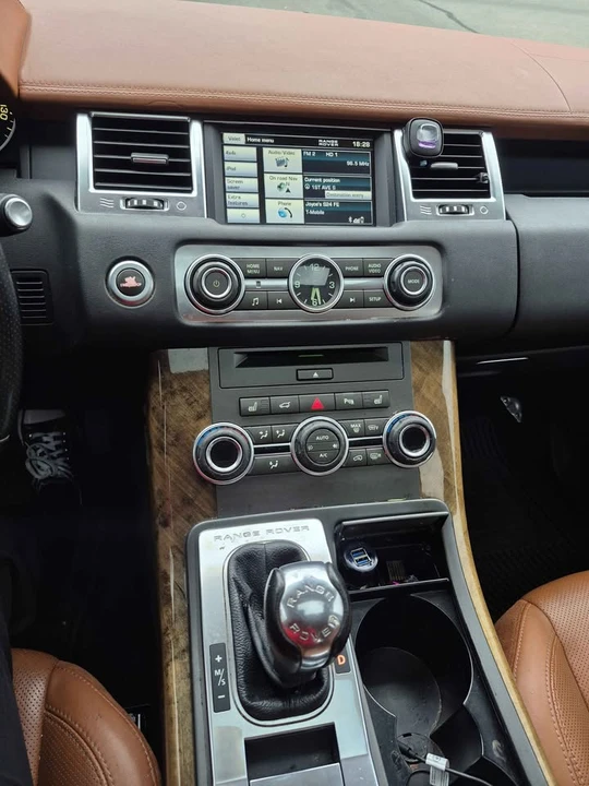 2012 Land Rover Range Rover L322 - Image 8 of 9