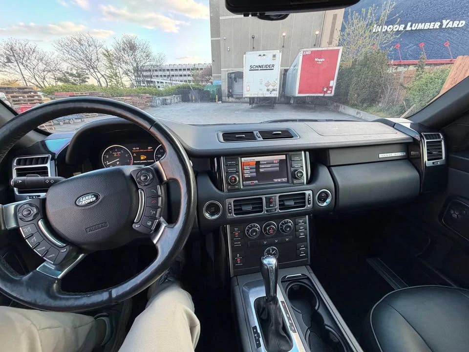 2012 Land Rover Range Rover L322 - Image 16 of 18