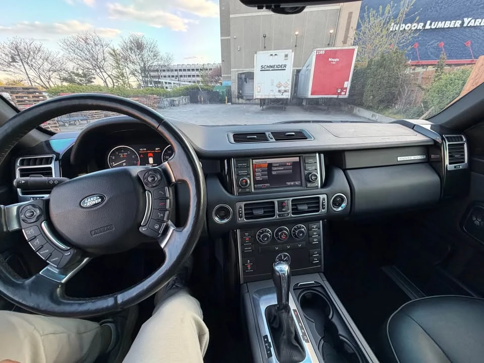 2012 Land Rover Range Rover L322 - Image 17 of 18