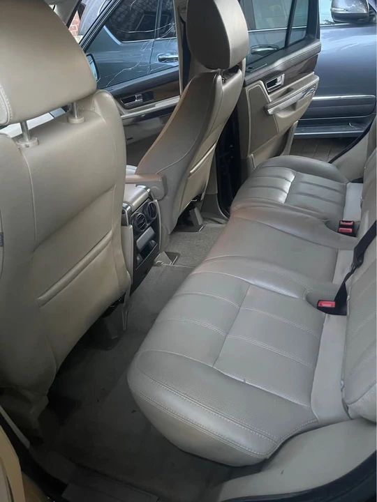 2012 Land Rover Range Rover L322 - Image 10 of 12