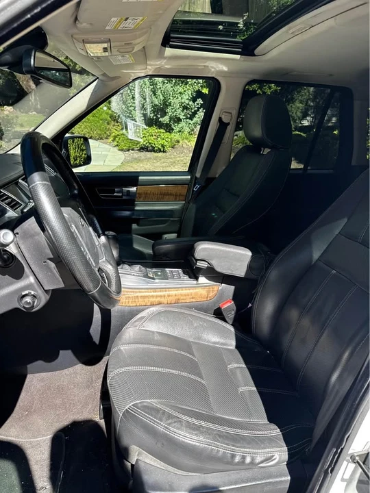 2012 Land Rover Range Rover L322 - Image 9 of 13