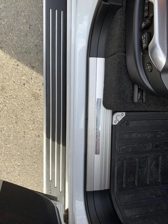 2012 Land Rover Range Rover L322 - Image 12 of 31