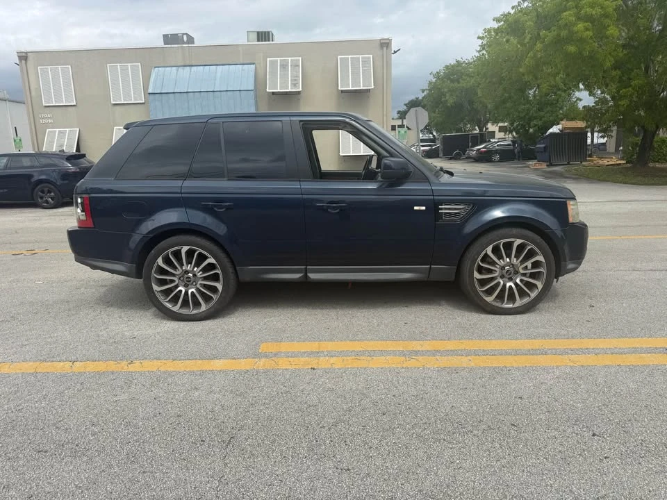 2012 Land Rover Range Rover L322 - Image 3 of 11