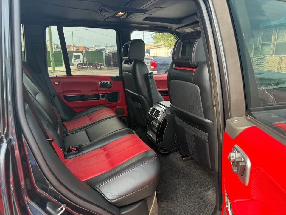 2012 Land Rover Range Rover L322 - Image 11 of 20