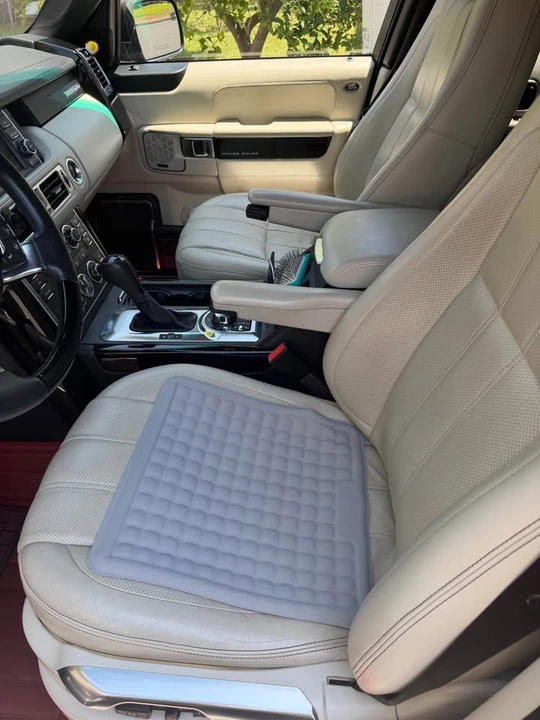 2012 Land Rover Range Rover L322 - Image 5 of 8