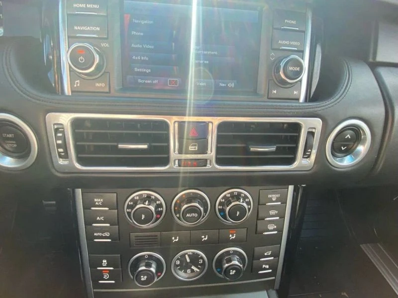 2012 Land Rover Range Rover L322 - Image 11 of 12