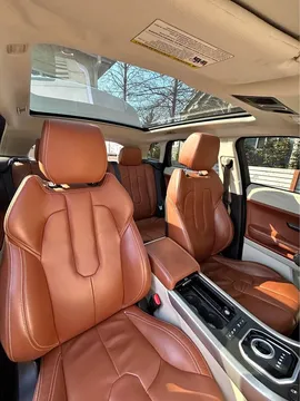 2012 Land Rover Range Rover Evoque Prestige Sport Utility 4D