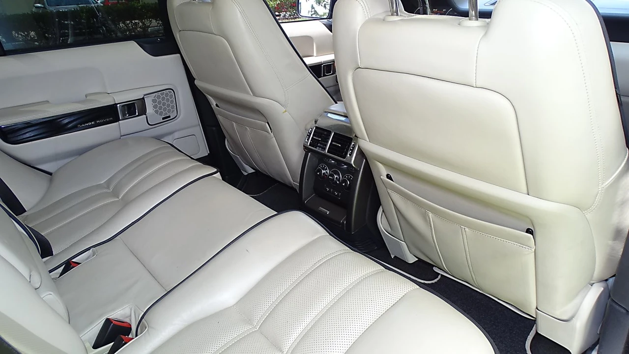 2012 Land Rover Range Rover L322 - Image 14 of 25