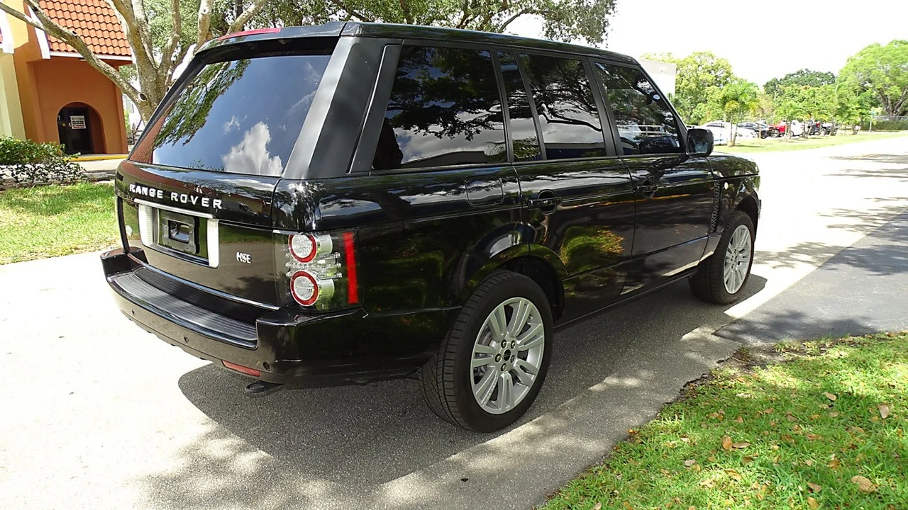 2012 Land Rover Range Rover L322 - Image 5 of 25