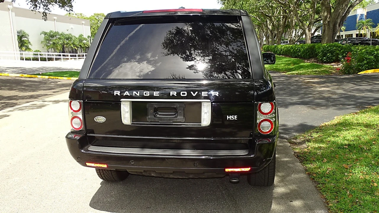 2012 Land Rover Range Rover L322 - Image 9 of 25