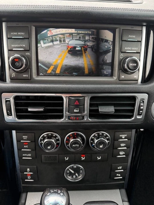 2012 Land Rover Range Rover L322 - Image 16 of 17