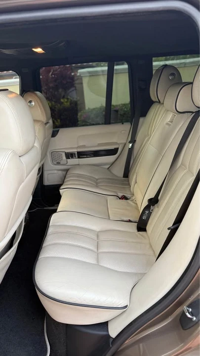 2012 Land Rover Range Rover L322 - Image 4 of 8