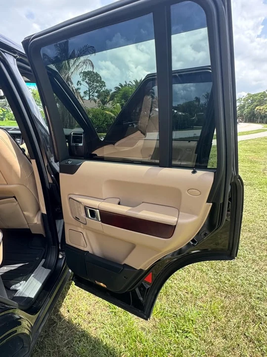 2012 Land Rover Range Rover L322 - Image 10 of 14