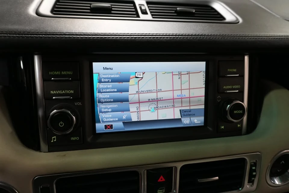 2012 Land Rover Range Rover L322 - Image 13 of 20