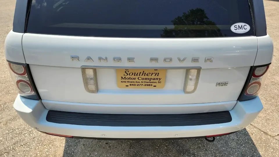2012 Land Rover Range Rover L322 - Image 9 of 20