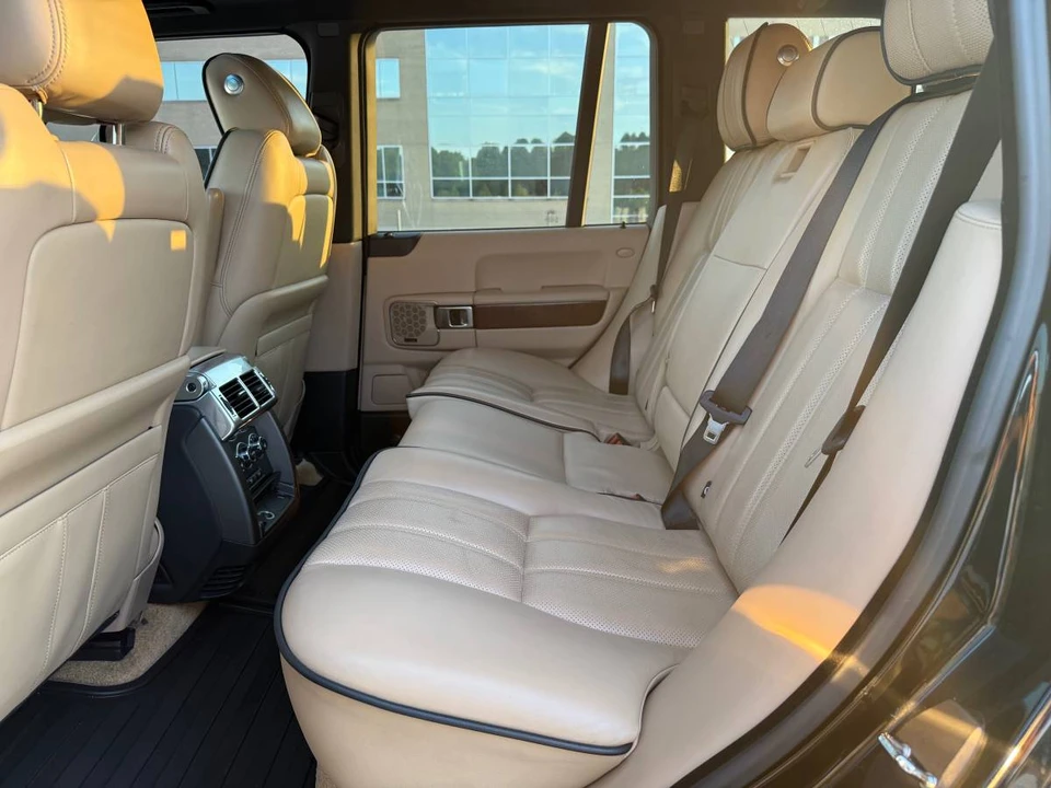 2012 Land Rover Range Rover L322 - Image 15 of 24