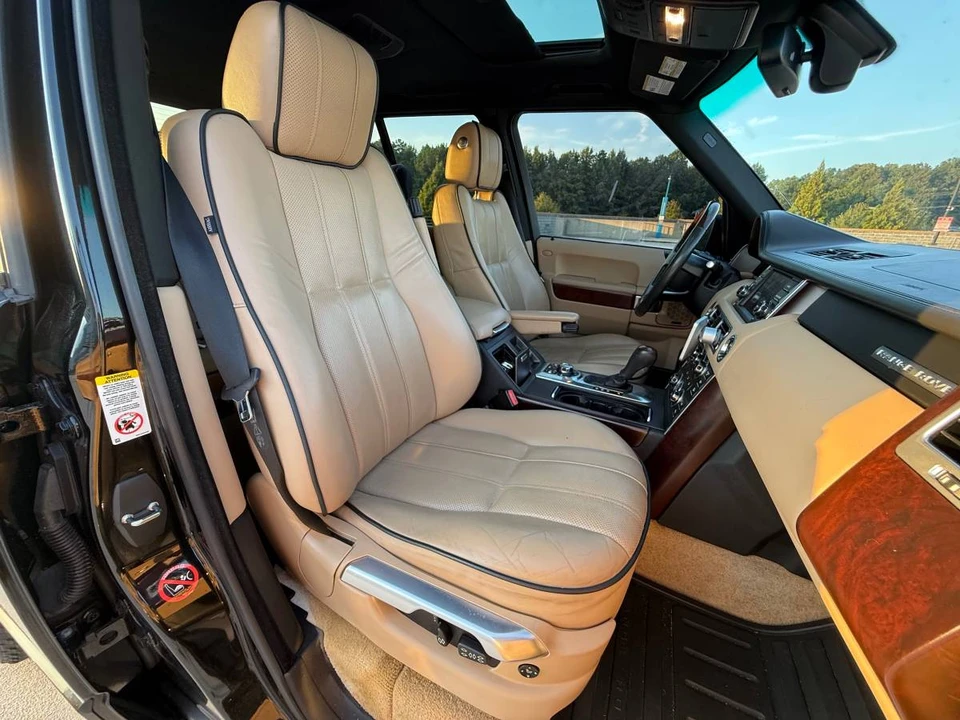 2012 Land Rover Range Rover L322 - Image 10 of 24