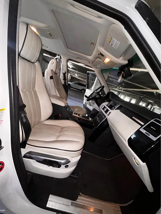 2012 Land Rover Range Rover L322 - Image 10 of 15
