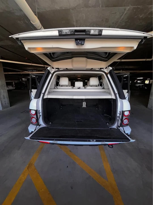 2012 Land Rover Range Rover L322 - Image 9 of 15