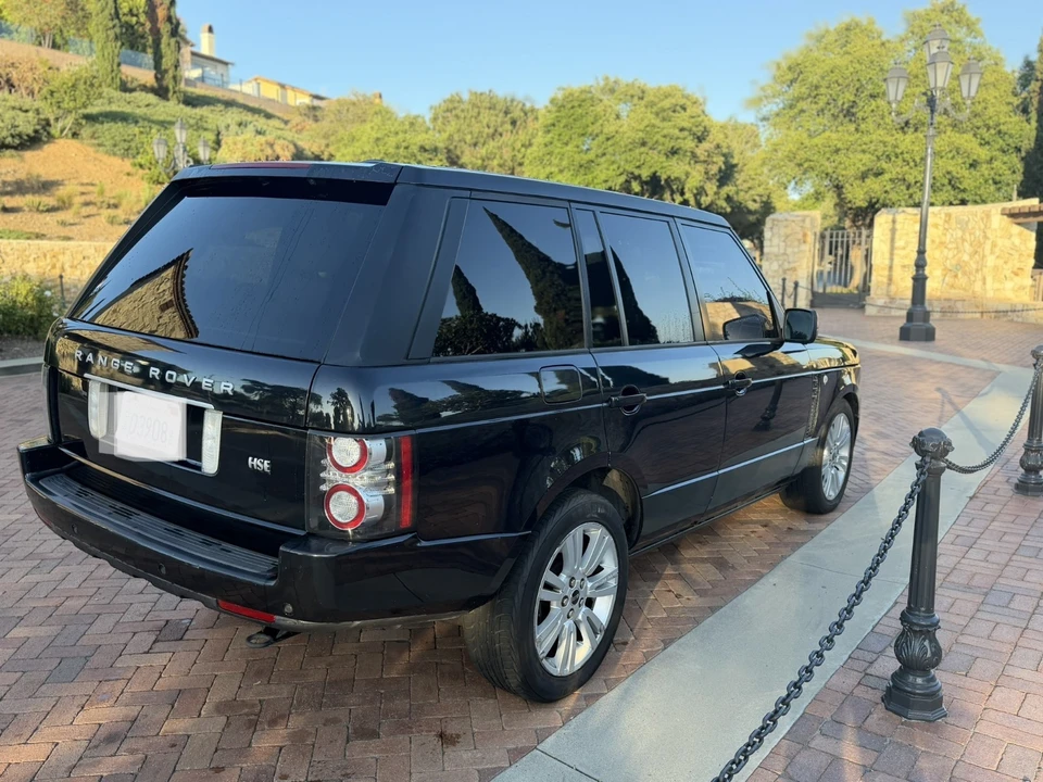 2012 Land Rover Range Rover L322 - Image 8 of 23