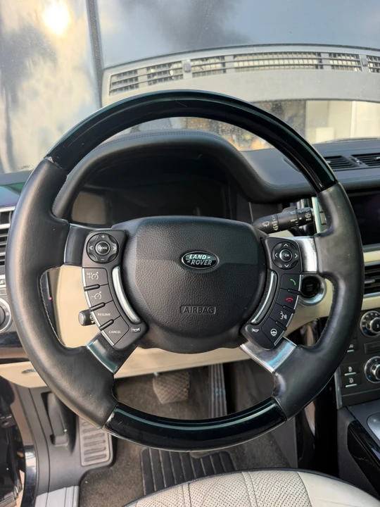 2012 Land Rover Range Rover L322 - Image 21 of 23