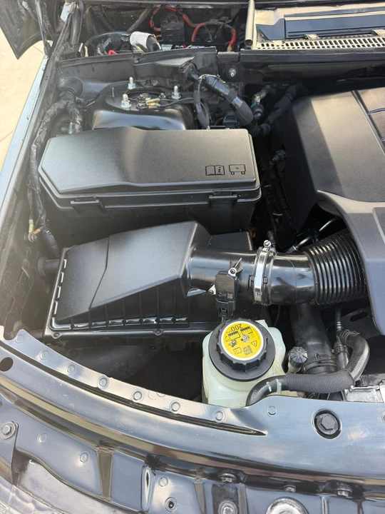 2012 Land Rover Range Rover L322 - Image 16 of 23