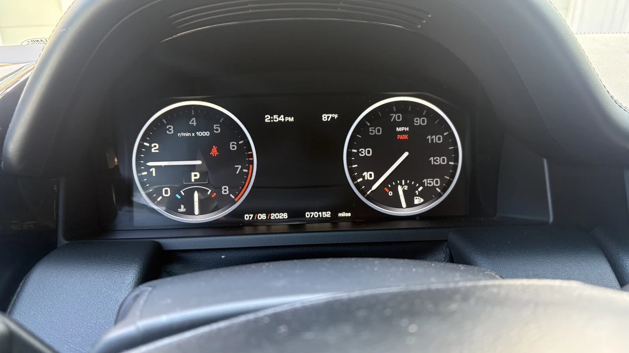 2012 Land Rover Range Rover L322 - Image 16 of 20