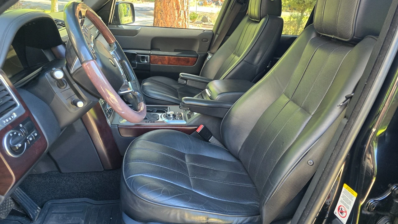 2012 Land Rover Range Rover L322 - Image 18 of 24