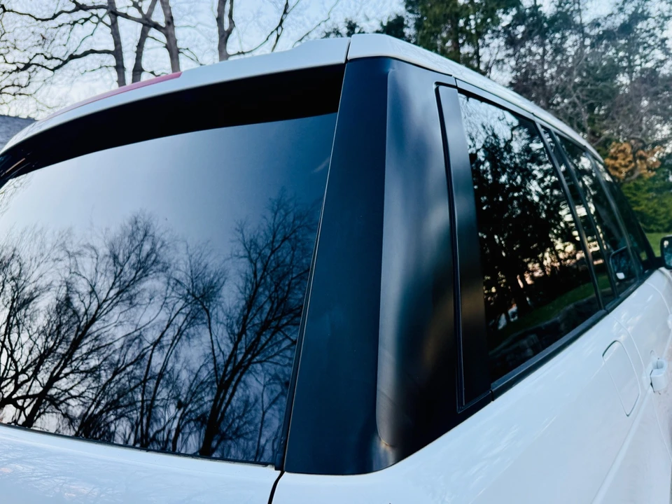 2012 Land Rover Range Rover L322 - Image 10 of 21