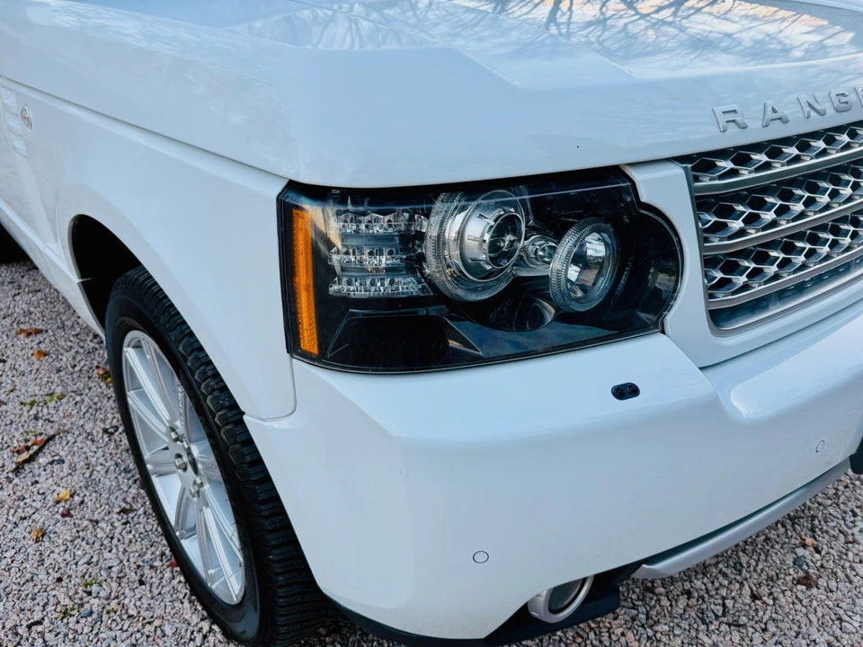 2012 Land Rover Range Rover L322 - Image 13 of 21