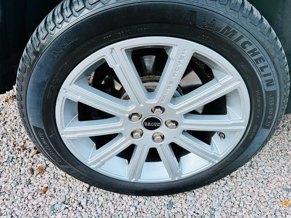 2012 Land Rover Range Rover L322 - Image 17 of 21