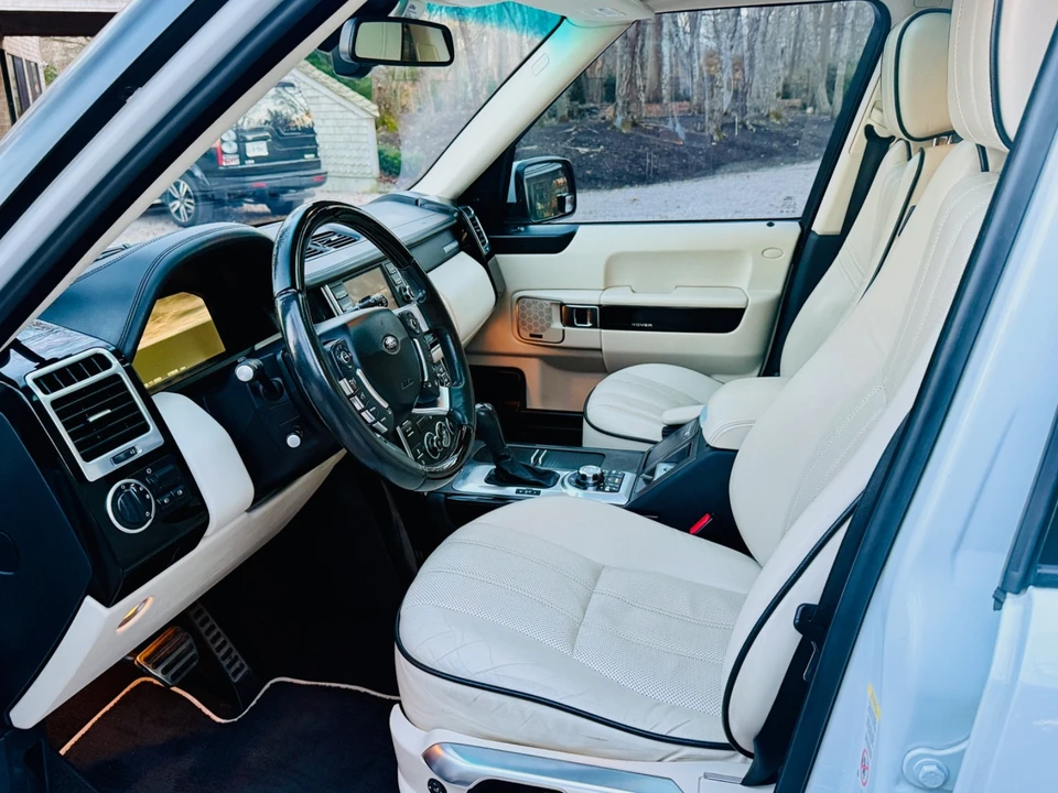 2012 Land Rover Range Rover L322 - Image 18 of 21