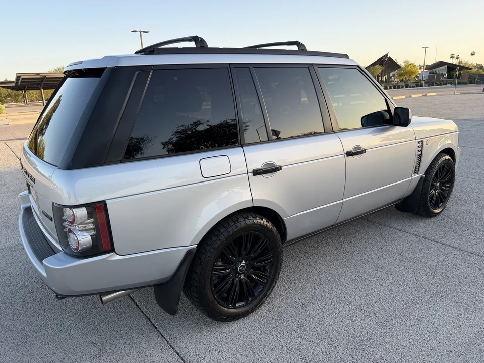2012 Land Rover Range Rover L322 - Image 10 of 31