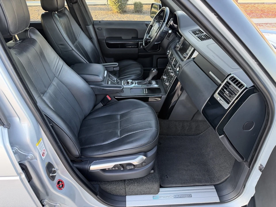 2012 Land Rover Range Rover L322 - Image 25 of 31