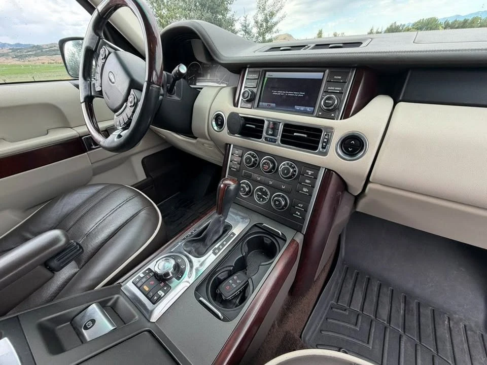 2012 Land Rover Range Rover L322 - Image 14 of 19