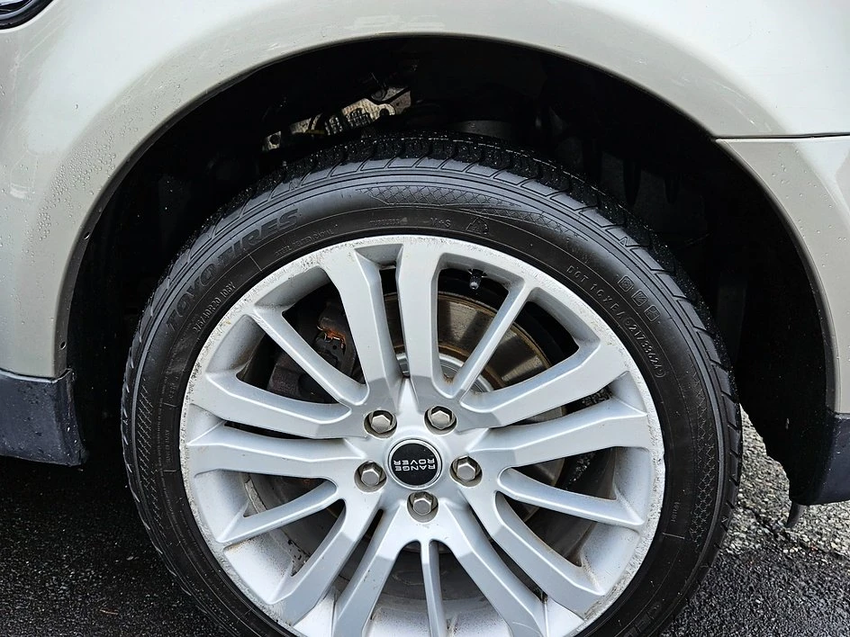 2012 Land Rover Range Rover L322 - Image 6 of 14