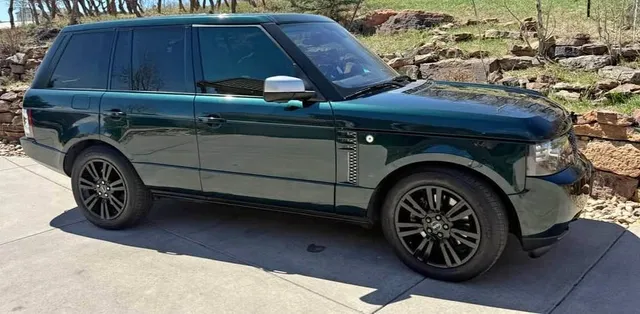 2012 Land Rover Range Rover HSE Luxury