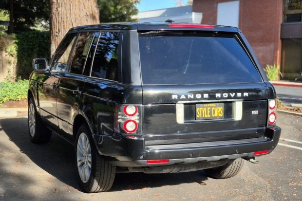 2012 Land Rover Range Rover L322 - Image 2 of 8