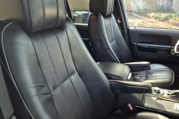 2012 Land Rover Range Rover L322 - Image 4 of 8