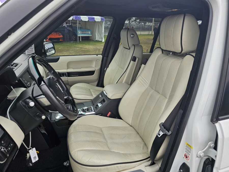 2012 Land Rover Range Rover L322 - Image 10 of 17