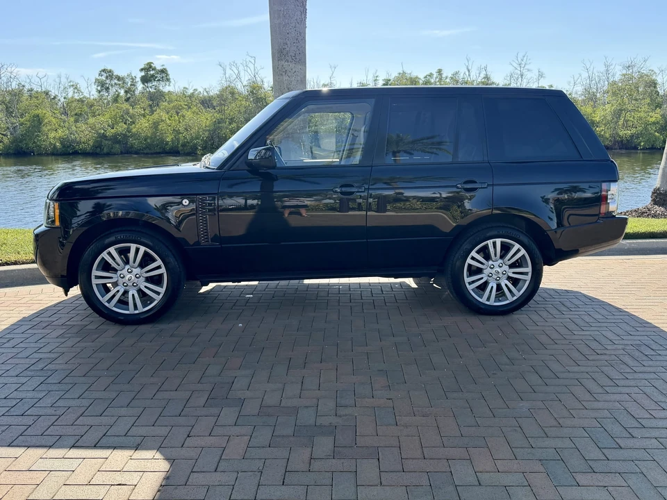 2012 Land Rover Range Rover L322 - Image 17 of 31